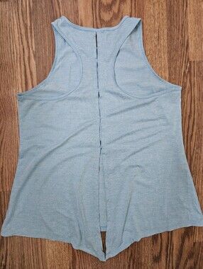 BCG Split Back Tank Sz L